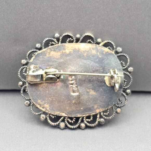 Antique Sterling Silver Purple Glass Brooch/Pendant 1.5" Rope & Scrolled Details - Picture 3 of 11